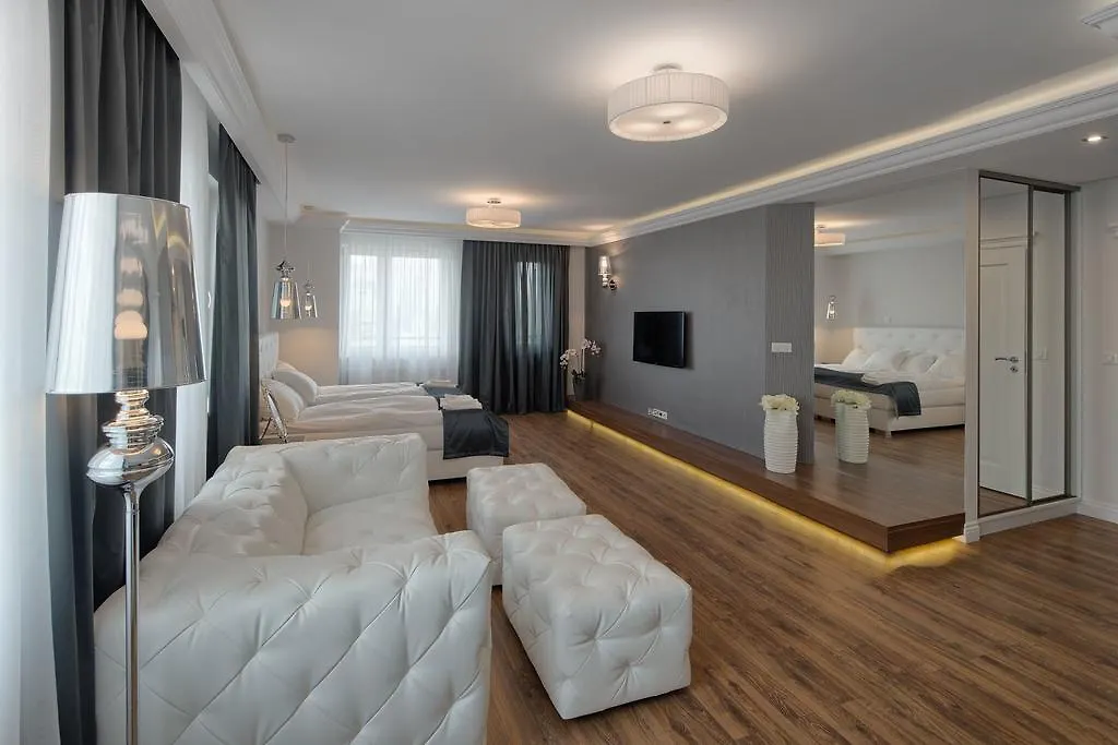 City Aparthotel Wola