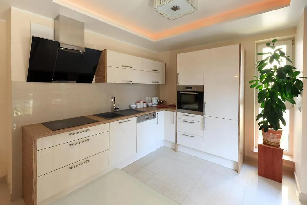 City Aparthotel Wola