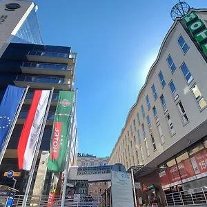 Szálloda Gromada Centrum