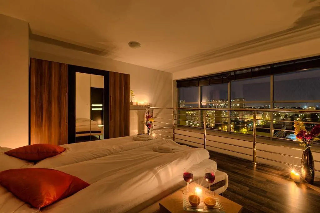 City Aparthotel Wola