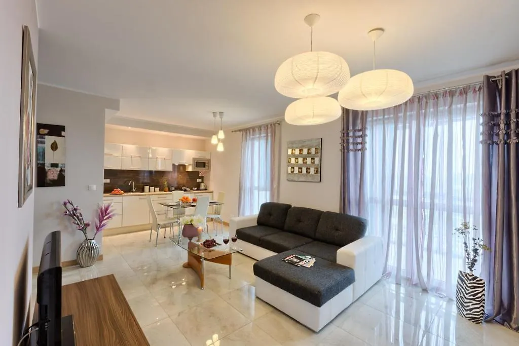 City Aparthotel Wola