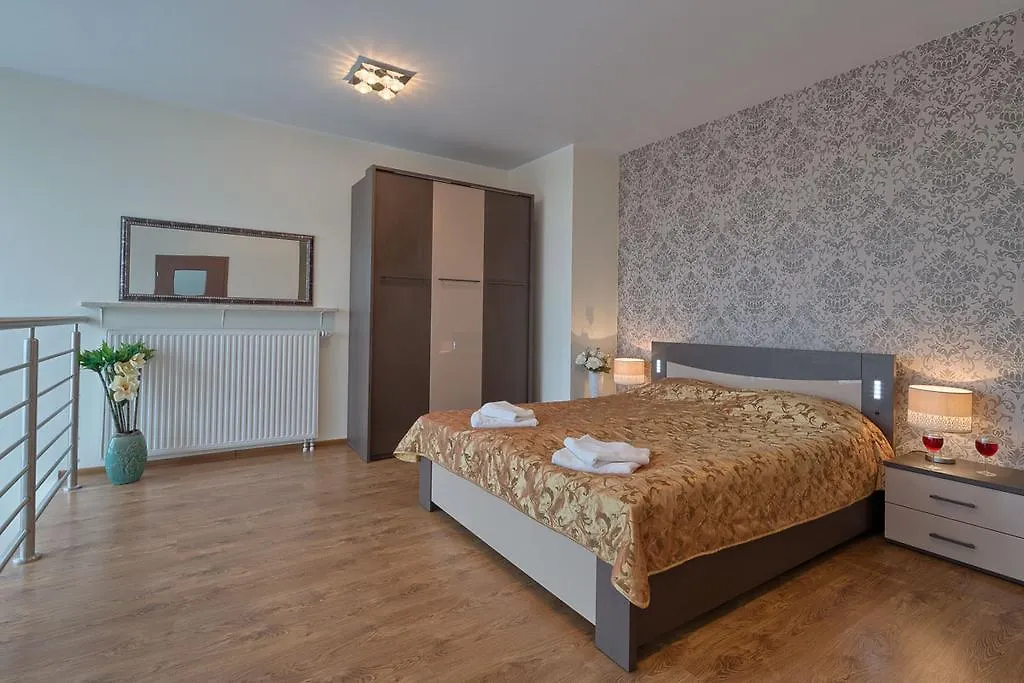 City Aparthotel Wola Pologne