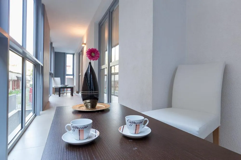 City Aparthotel Wola 3*, Varsovie Pologne